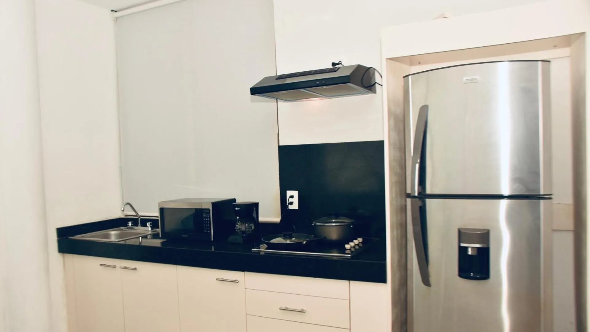 Caribbean Apartment 3 プレヤデルカーメン メキシコ